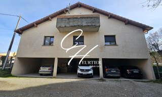 Immeuble  312 m² à vendre à Beaucroissant (38140)