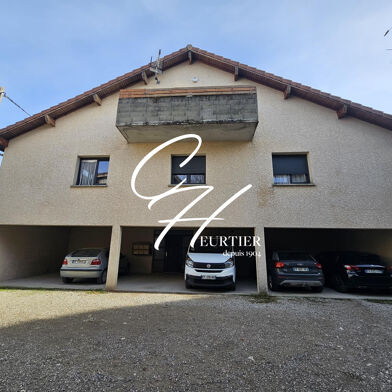 Immeuble  385000 €