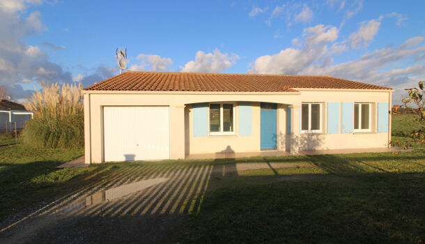 Villa / Maison 5 pièces  à vendre Saint-Genis-de-Saintonge 17240