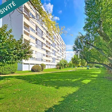Appartement 4 pièces 140000 €