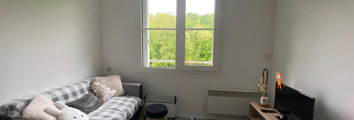 Appartement 1 Pièce 25 m² à louer à Jacob-Bellecombette (73000)