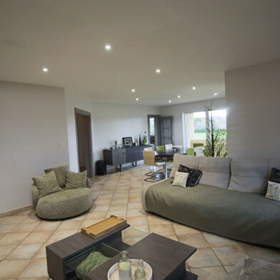 Maison 7 pièces 350000 €