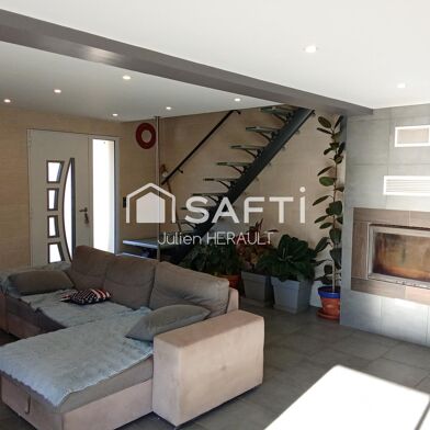 Maison 7 pièces 749000 €