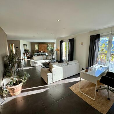 Maison 5 pièces 287000 €