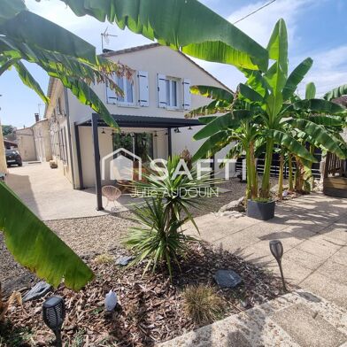 Maison 7 pièces 300000 €