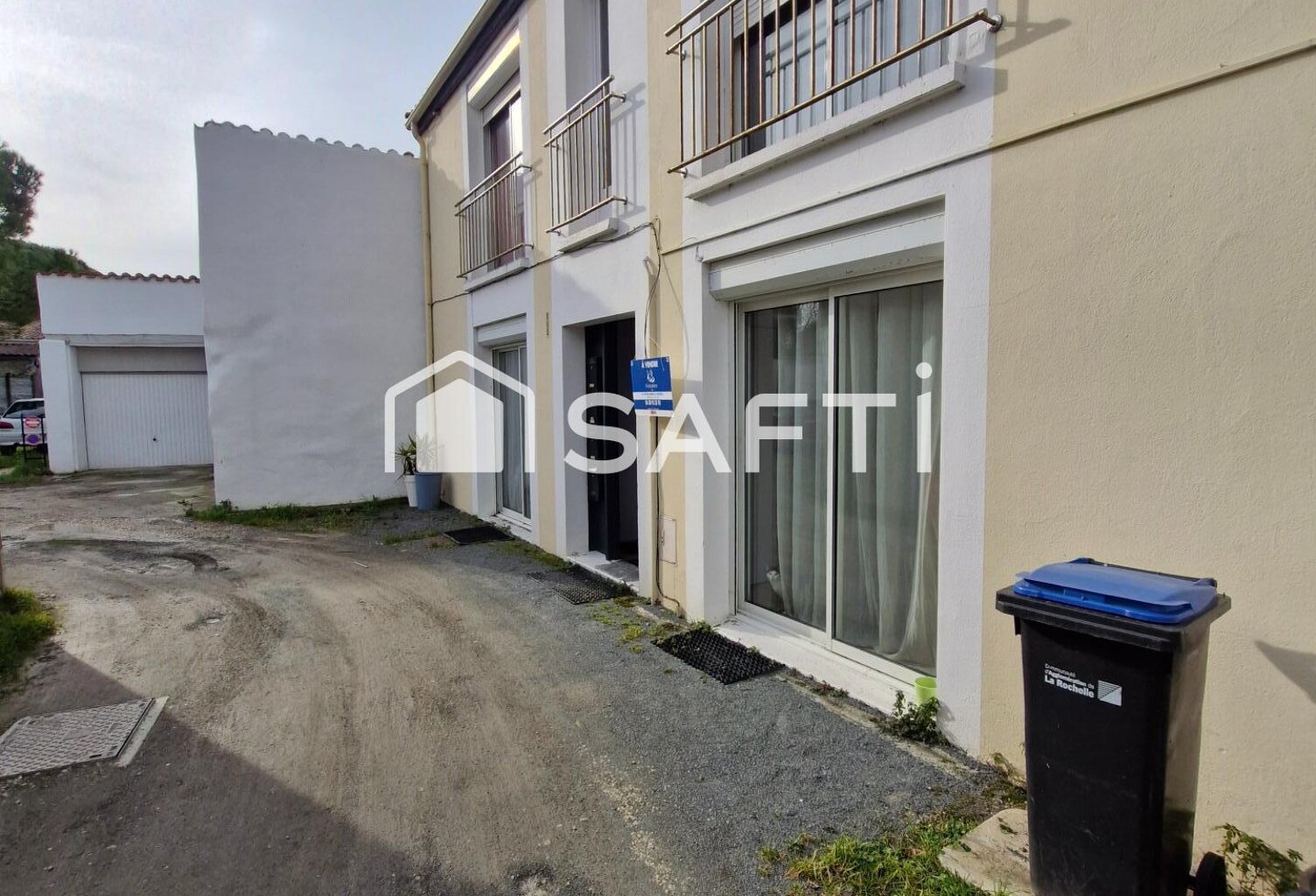 APPARTEMENT pres des commerces !!  bien situé à la jarrie! — photo 1