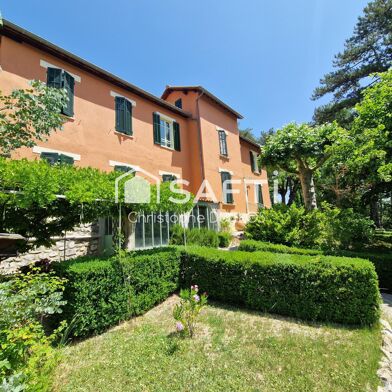 Maison 15 pièces 690000 €