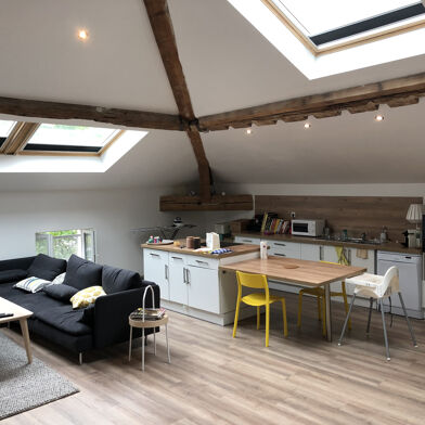 Appartement 4 pièces 1296 €