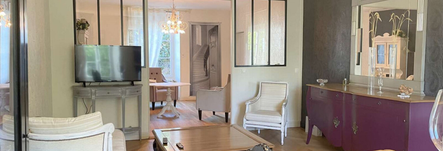 Maison 7 Pièces 207 m² à vendre à Terval (85120)