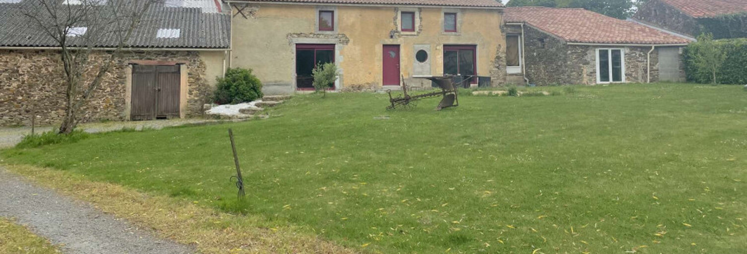 Maison 5 Pièces 240 m² à vendre à Terval (85120)