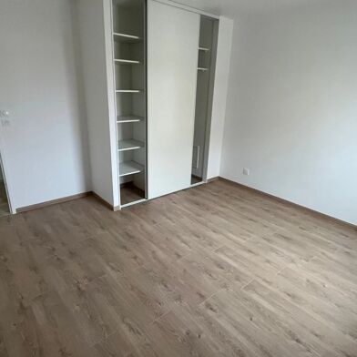 Appartement 2 pièces 720 €