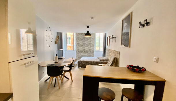 Appartement 1 pièces  à louer Hyères 83400