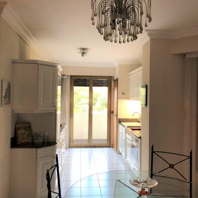 Appartement 5 pièces 315000 €