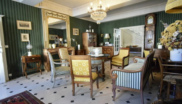 Propri&eacute;t&eacute; 10 pièces  à vendre Saint-Léger-sur-Dheune 71510