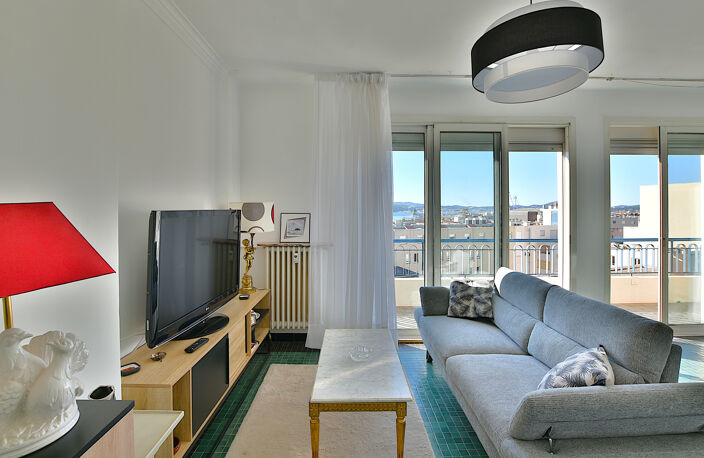 VASTE 4 PIÈCES DERNIER ETAGE AVEC VUE — photo 5