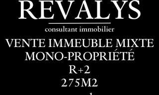 Immeuble  275 m² à vendre à Vence (06140)