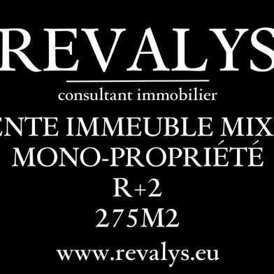 Immeuble  880000 €