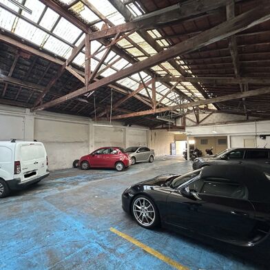 Commerce  595000 €