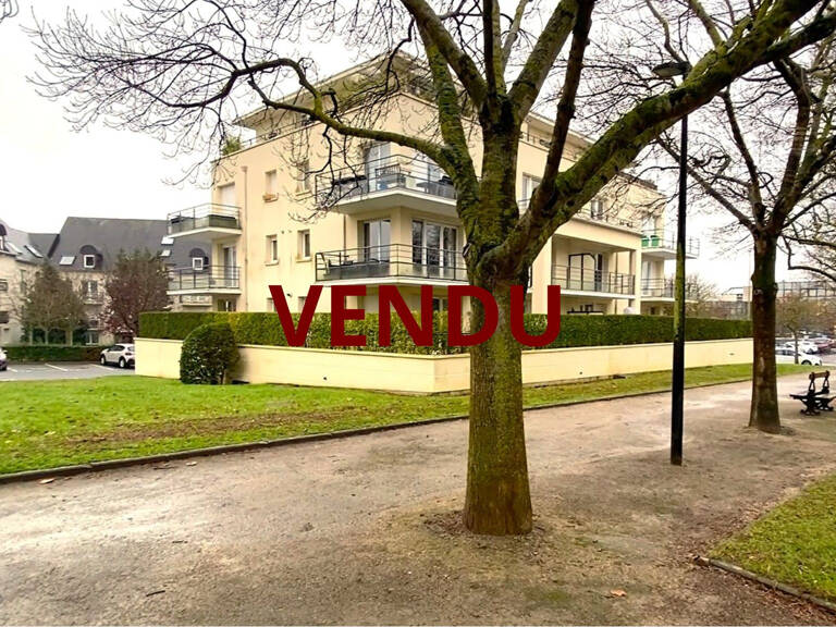 CAEN MEMORIAL APPARTEMENT A VENDRE LOUE AVEC GARAGE ET CAVE — photo 1