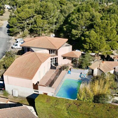 Maison 7 pièces 499900 €