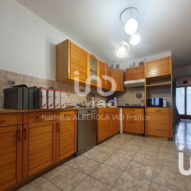 Maison 3 pièces 67500 €