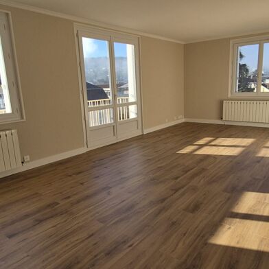 Appartement 5 pièces 191000 €