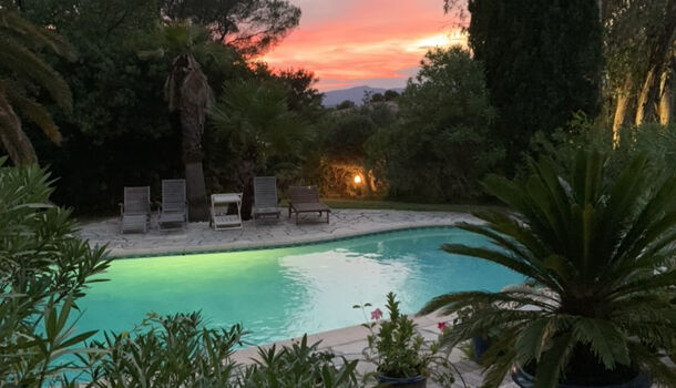 Propri&eacute;t&eacute; 7 pièces  à vendre Fréjus 83600