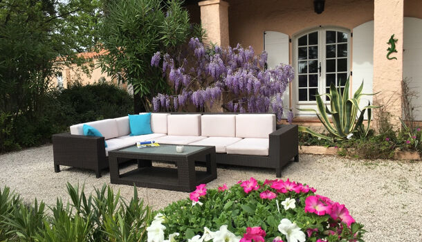 Propri&eacute;t&eacute; 7 pièces  à vendre Fréjus 83600