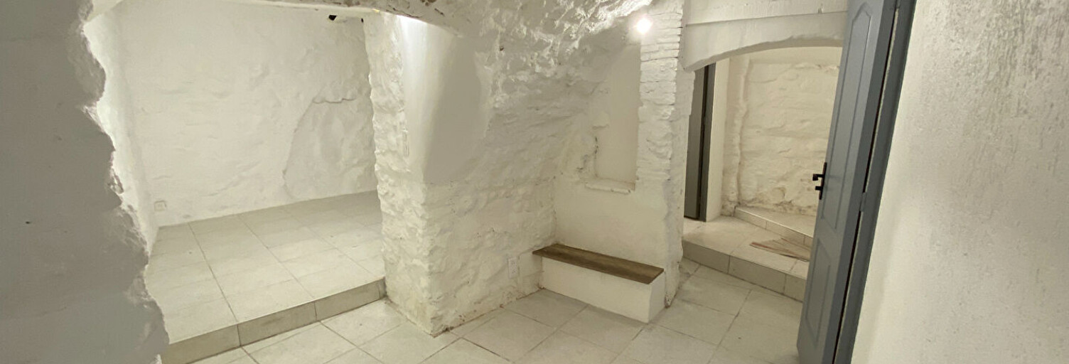 Appartement 1 Pièce 52 m² à louer à Roquebrune-sur-Argens (83520)