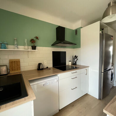 Appartement 3 pièces 826 €