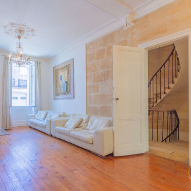 Maison 7 pièces 949000 €