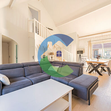 Maison 5 pièces 450000 €