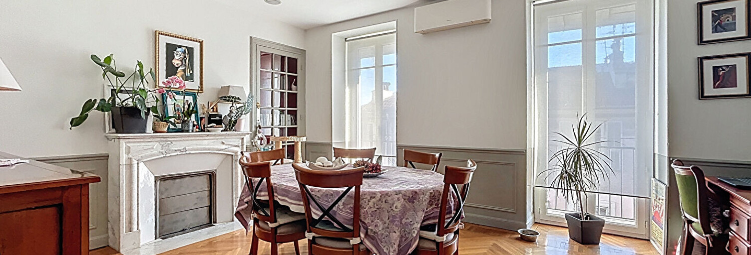 Appartement 6 Pièces 151 m² à vendre à Nice (06000)