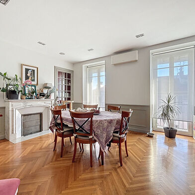 Appartement 6 pièces 750000 €