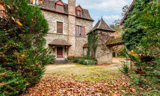 Maison 13 Pièces 476 m² à vendre à Serrières-de-Briord (01470)