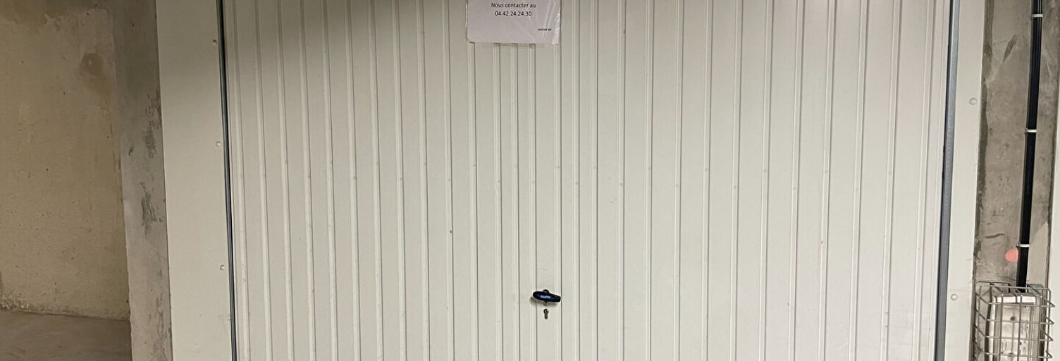 Garage   m² à louer à Aix-en-Provence (13100)