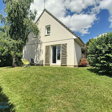 Maison 4 pièces 1300 €