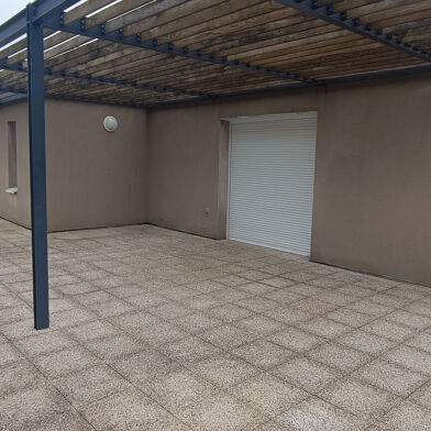 Appartement 5 pièces 1440 €