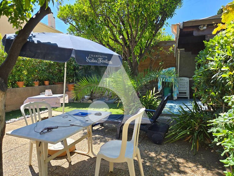 Maison 3 appartements, 163.46m² au sol,  - LE LAVANDOU — photo 1