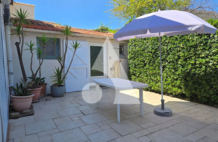 Maison 3 appartements, 163.46m² au sol,  - LE LAVANDOU — photo 2