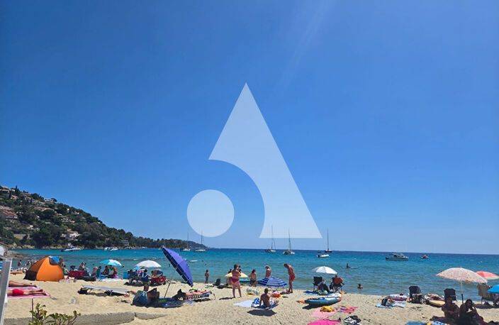 Maison 3 appartements, 163.46m² au sol,  - LE LAVANDOU — photo 5
