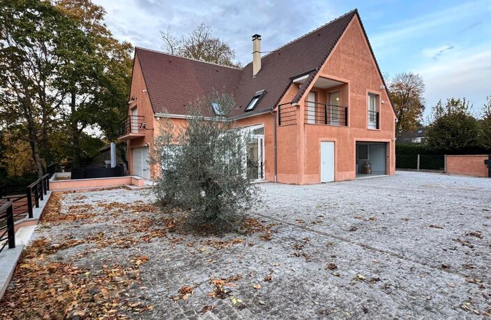 Maison - 200m² - Soisy-sur-Seine — photo 2