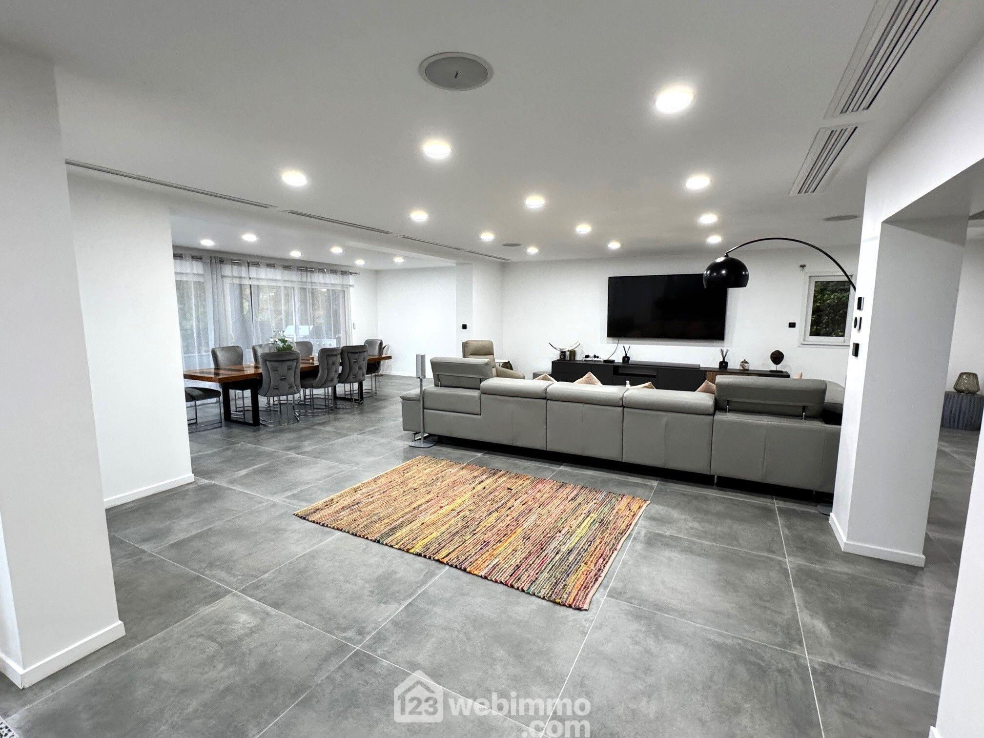 Photo Maison - 200m² - Soisy-sur-Seine image 3/4