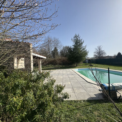 Maison 5 pièces 275000 €