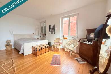 Appartement 6 pièces 260000 €