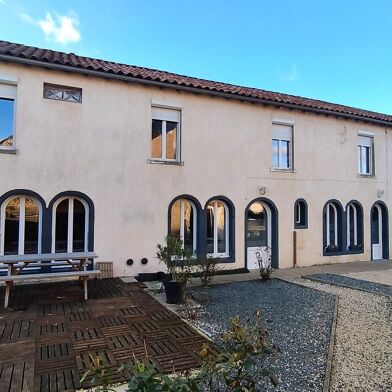 Maison 9 pièces 235000 €