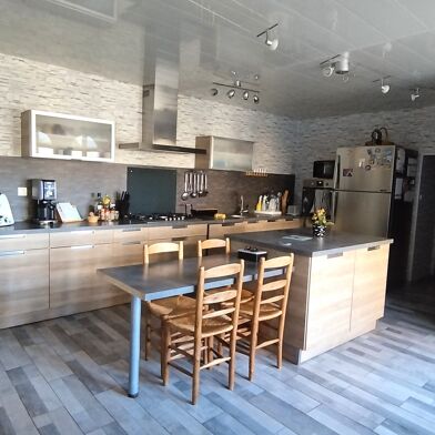 Maison 9 pièces 235000 €