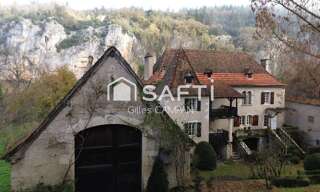 Maison 10 Pièces 220 m² à vendre à Bouziès (46330)