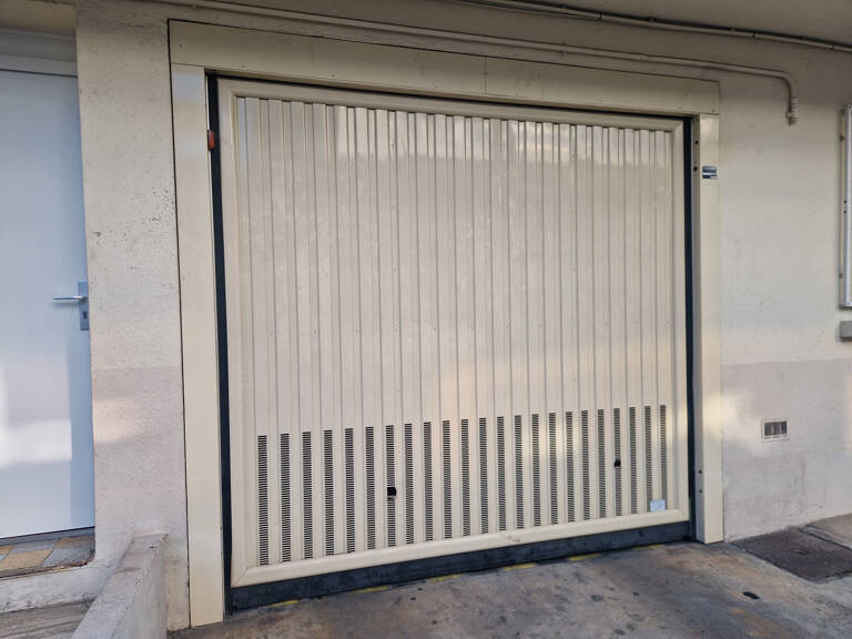 Garage à vendre Toulon 11 m2 — photo 1