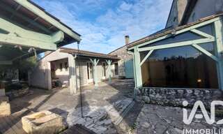 Maison 8 Pièces 247 m² à vendre à Vélines (24230)